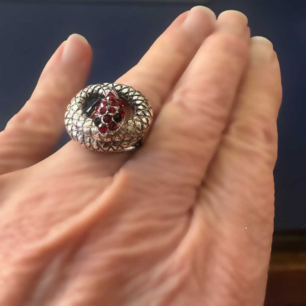Vintage Unmarked Silver Coiled Snake Ring Red Black Stones  -13.5g